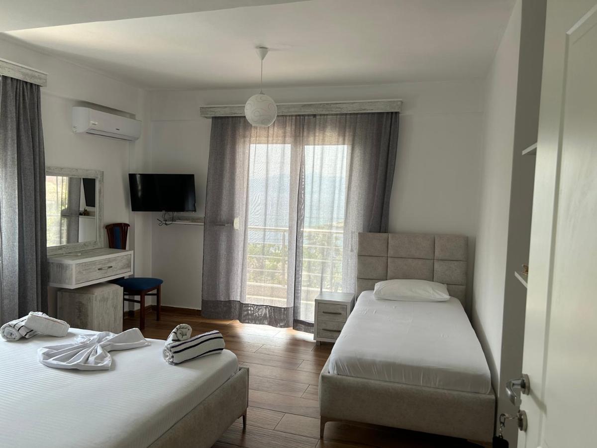 Eri Rooms Саранда Екстер'єр фото