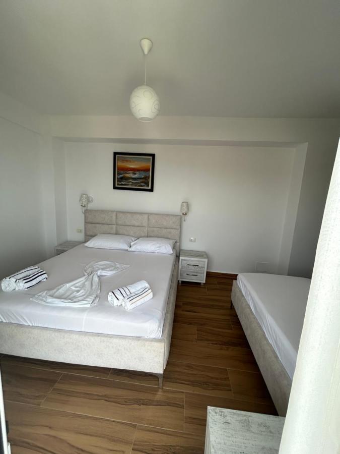 Eri Rooms Саранда Екстер'єр фото