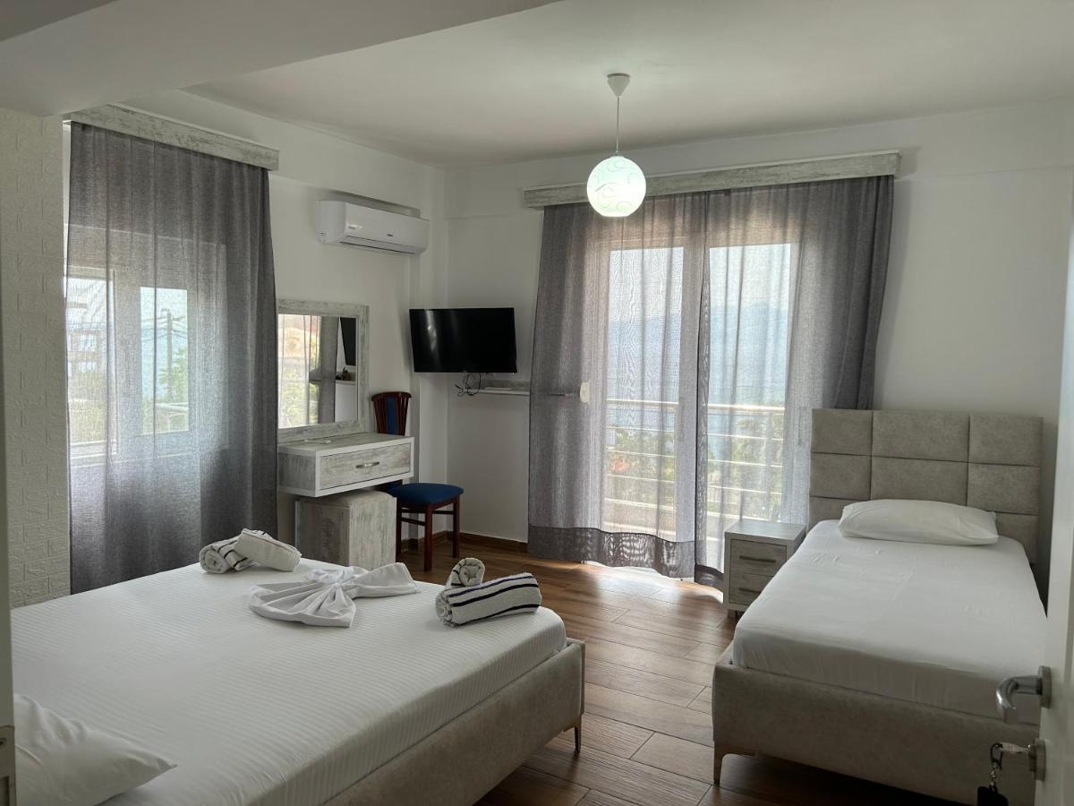 Eri Rooms Саранда Екстер'єр фото