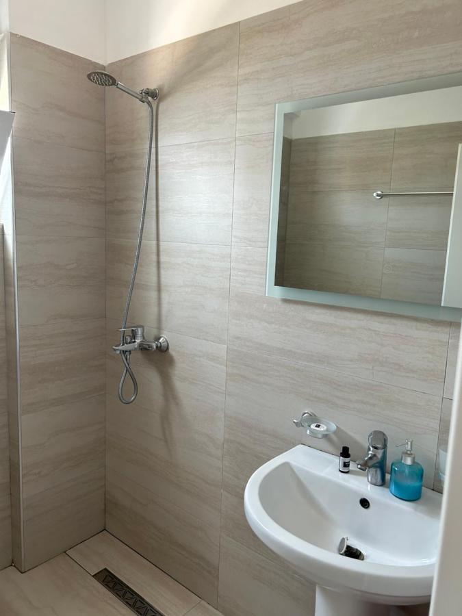 Eri Rooms Саранда Екстер'єр фото