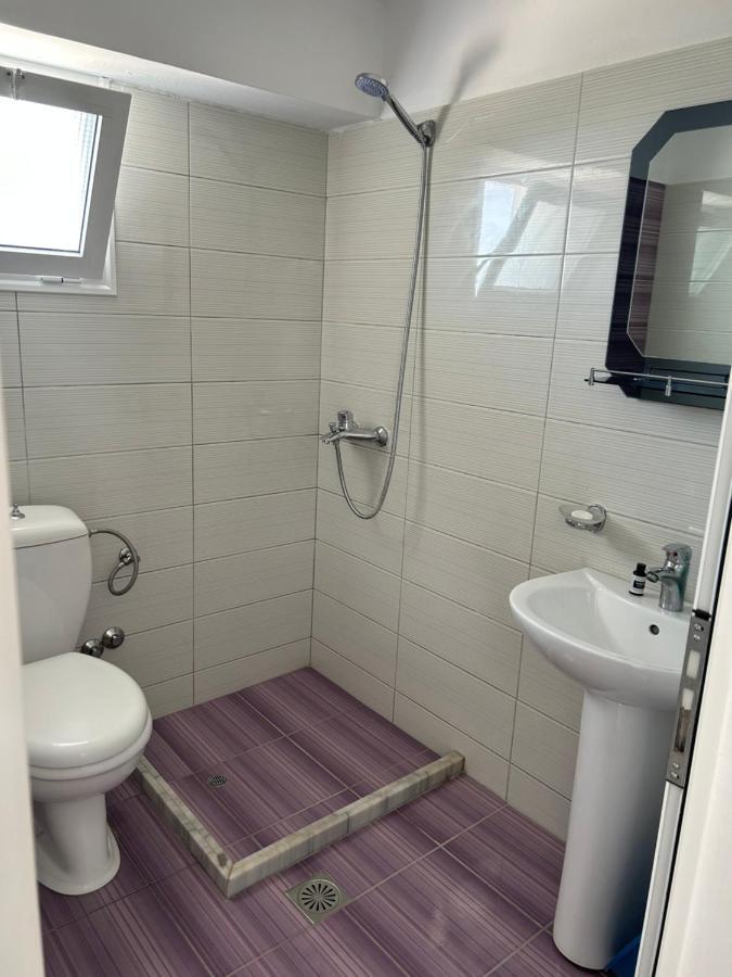 Eri Rooms Саранда Екстер'єр фото