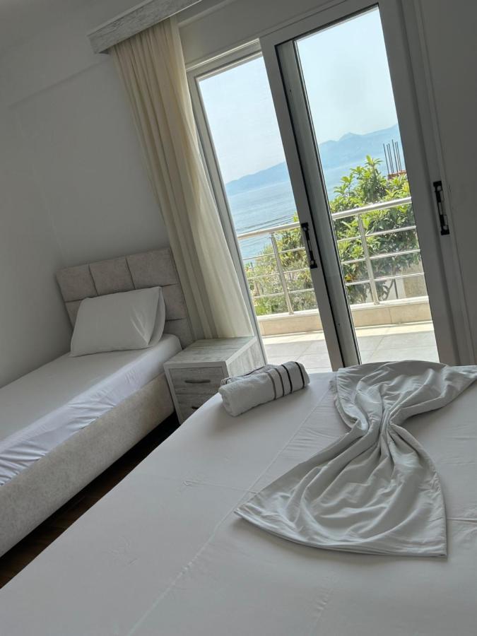 Eri Rooms Саранда Екстер'єр фото