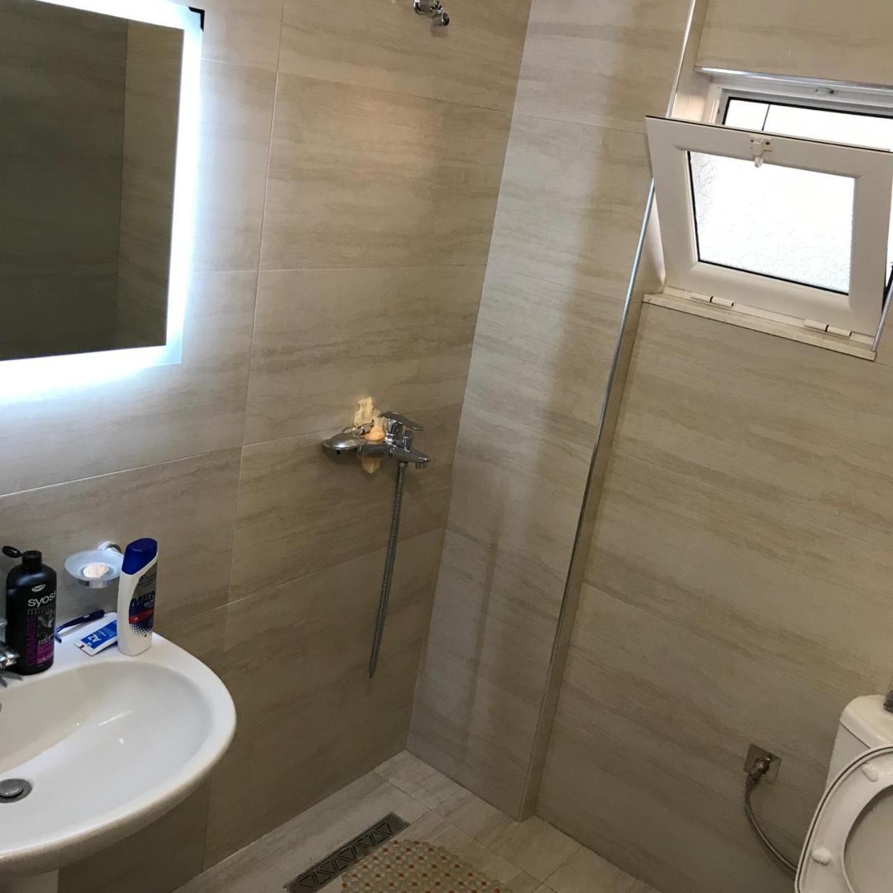 Eri Rooms Саранда Екстер'єр фото